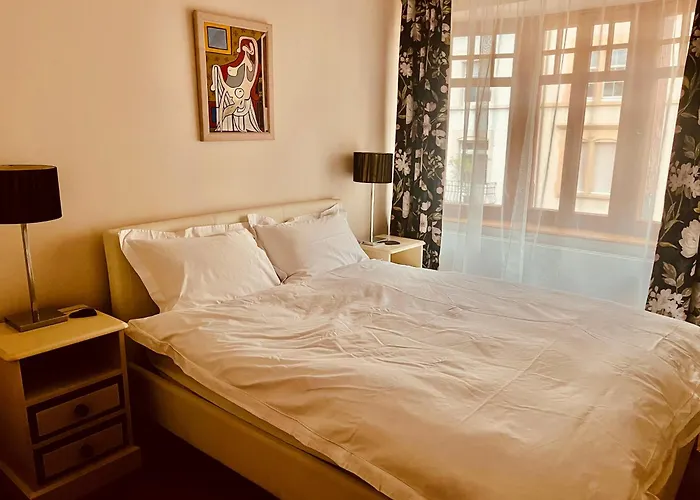 Georgian Guest Rooms
